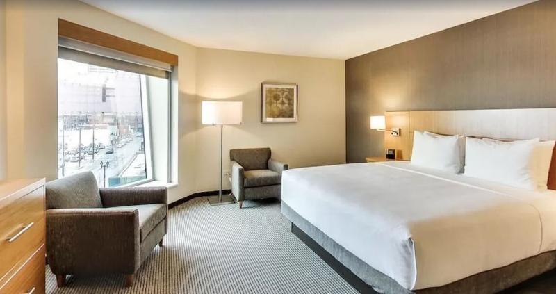 Готель Doubletree By Hilton Edmonton Downtown Екстер'єр фото